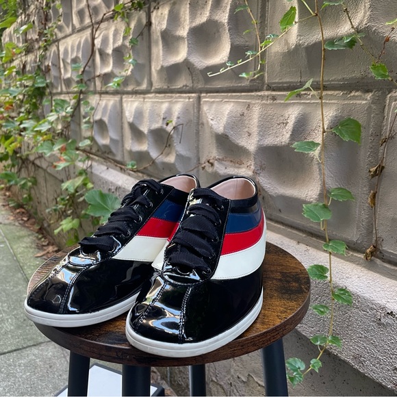 Gucci’s Bernice Crystal  (Gucci EUR 10, US 10.5 ) - Picture 3 of 14